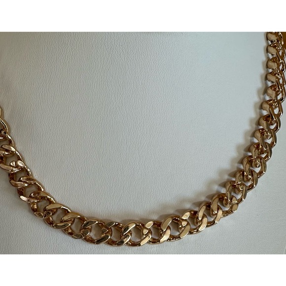 NWT, Jennifer & CO. Women’s Gold & Crystal Earring & Necklace Set, Reversible. - Picture 10 of 14